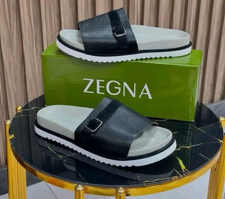 Sandale Zegn@